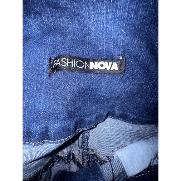 High-Waisted Fashion Nova Stretch Skinny Jeans‎ With Button Fly & Fading Size 13 - Picture 4 of 6